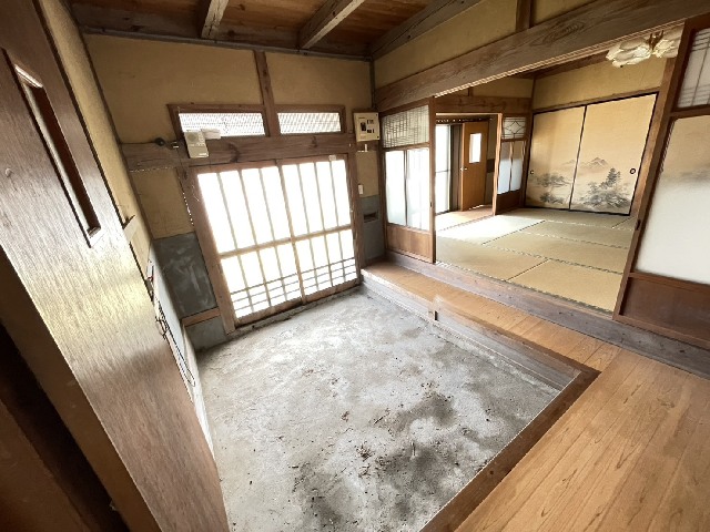 detached 愛知県北設楽郡設楽町西納庫字下沼 地図を見る
