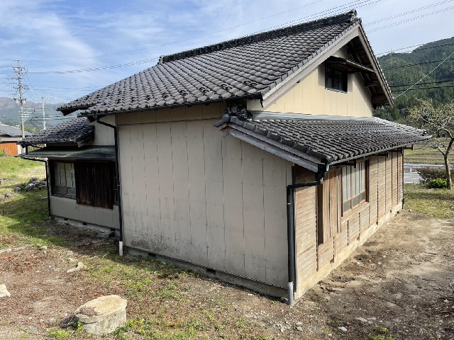detached 愛知県北設楽郡設楽町西納庫字下沼 地図を見る
