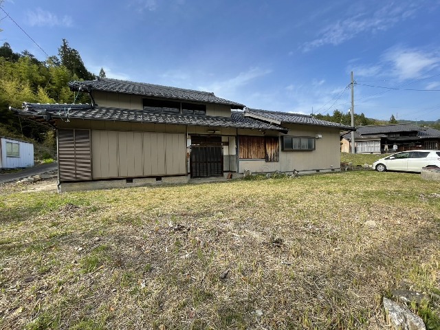 detached 愛知県北設楽郡設楽町西納庫字下沼 地図を見る