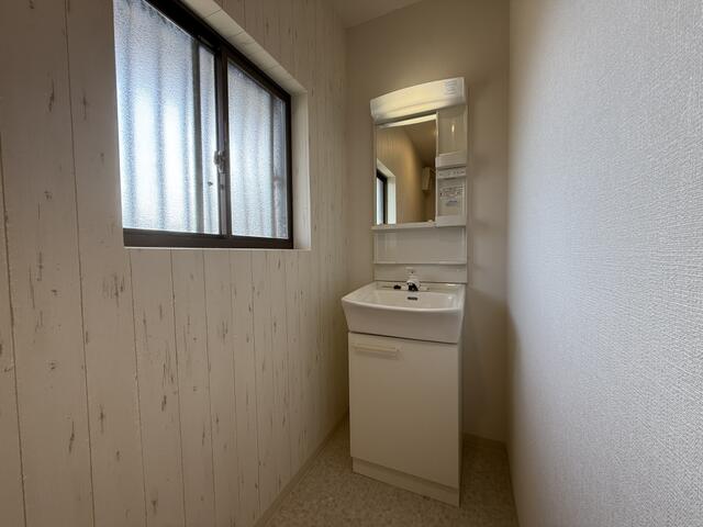 detached 岐阜県揖斐郡揖斐川町和田 地図を見る