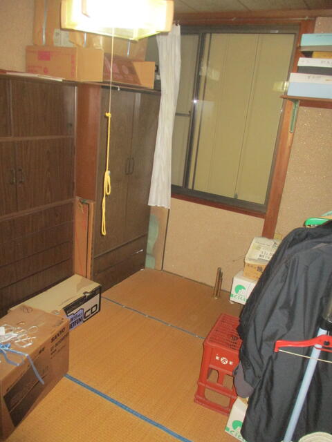 detached 三重県志摩市磯部町穴川 地図を見る