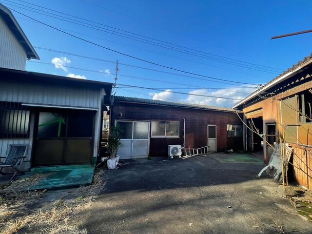 現地（外観）