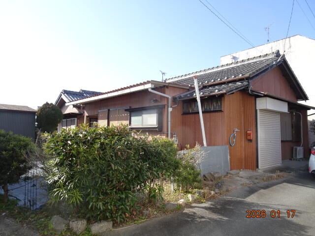 三重県伊勢市の一戸建て | 250万円 | 4K | 166.98m² | Akiyama house finder