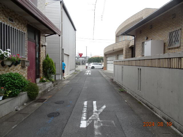 現地（外観）／前面道路