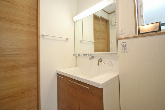 detached 三重県名張市美旗町中１番