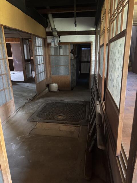 detached 三重県亀山市関町新所 地図を見る