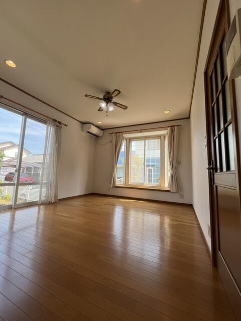 detached 三重県三重郡菰野町大字菰野 地図を見る