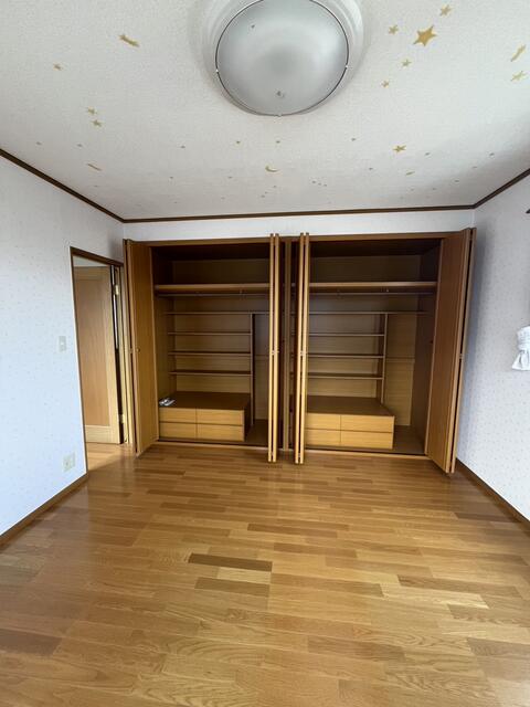 detached 三重県三重郡菰野町大字菰野 地図を見る