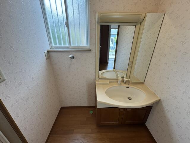 detached 三重県三重郡菰野町大字菰野 地図を見る