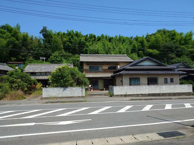 三重県伊賀市の一戸建て | 700万円 | 11DK | 762.98m² | Akiyama house finder