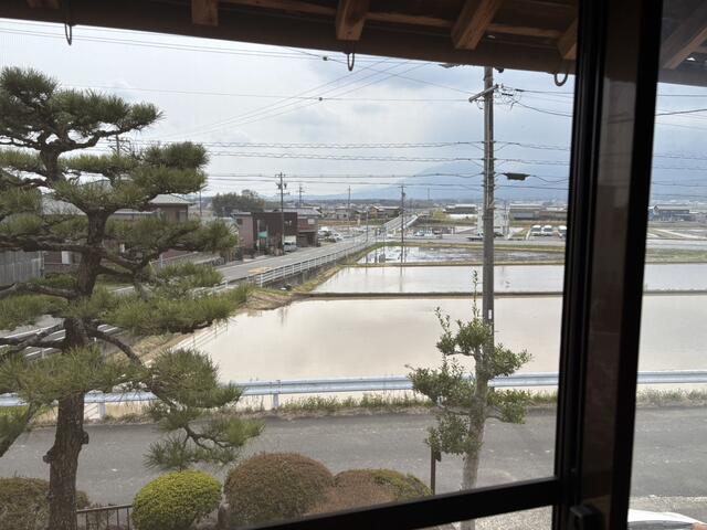 detached 三重県三重郡菰野町大字小島 地図を見る