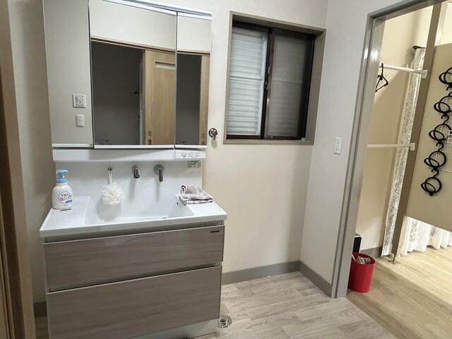 detached 三重県志摩市阿児町神明 地図を見る