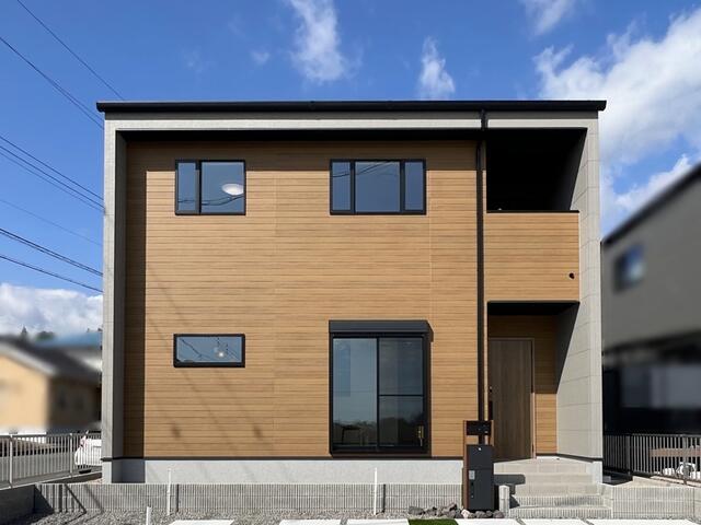 house for sale in Tsu, Mie | ¥25,800,000 | 3SLDK | Akiyama house find…