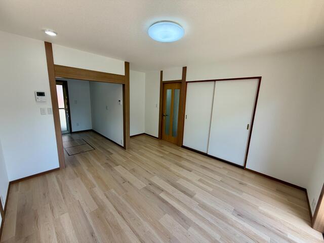 detached 三重県三重郡菰野町大字田口新田 地図を見る