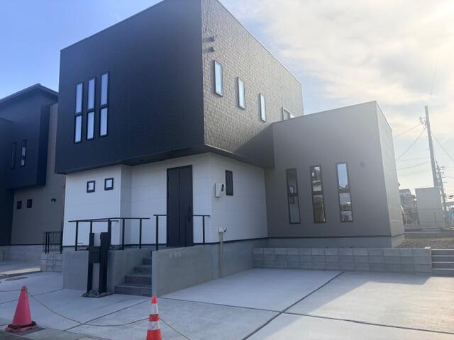 三重県津市の一戸建て | 3680万円 | 3LDK | 223.27m² | Akiyama house finder