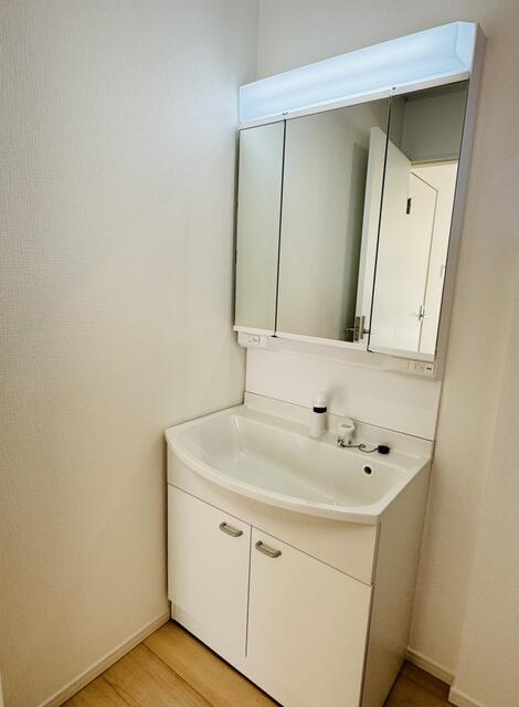 detached 三重県三重郡川越町大字南福崎