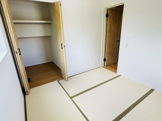 detached 三重県いなべ市北勢町東村 地図を見る