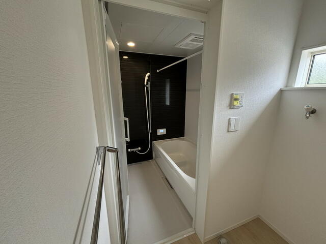 detached 三重県三重郡菰野町大字千草 地図を見る