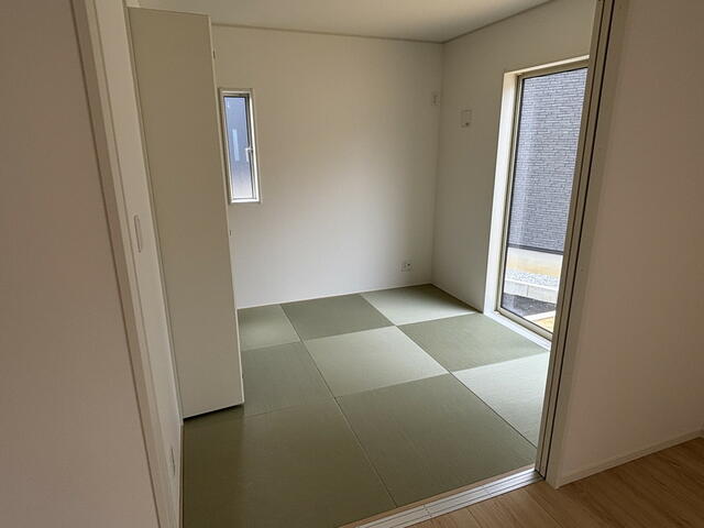 detached 三重県三重郡菰野町大字千草 地図を見る