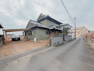 三重県鈴鹿市の一戸建て | 1740万円 | 7SDK | 359.77m² | Akiyama house finder