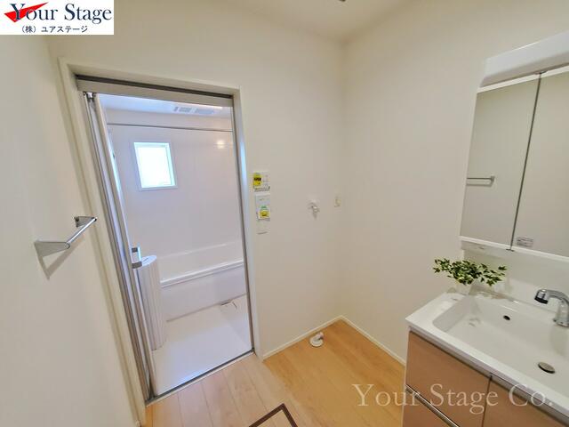 detached 三重県いなべ市北勢町東村 地図を見る