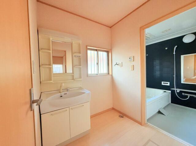 detached 三重県三重郡川越町大字当新田 地図を見る