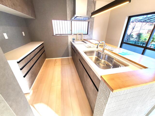 detached 三重県三重郡菰野町大字菰野 地図を見る