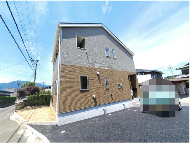 detached 三重県三重郡菰野町大字菰野 地図を見る