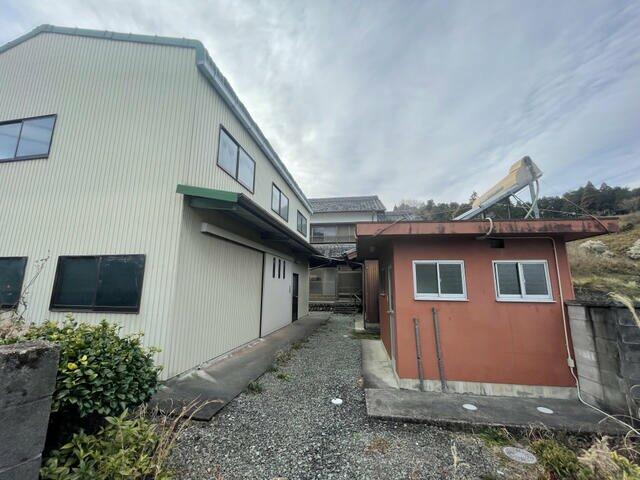 detached 三重県多気郡多気町前村 地図を見る