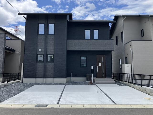 detached 三重県三重郡川越町大字北福崎 地図を見る