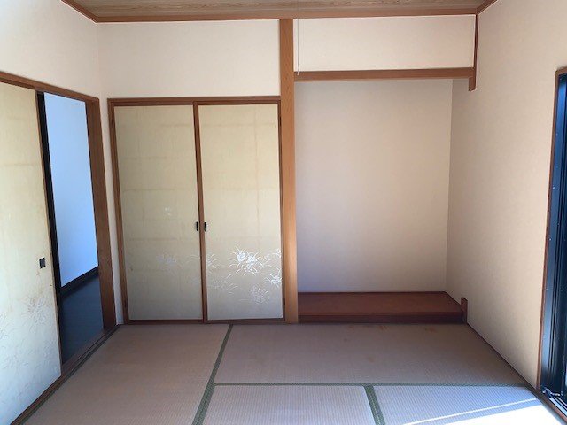 detached 滋賀県愛知郡愛荘町愛知川 地図を見る