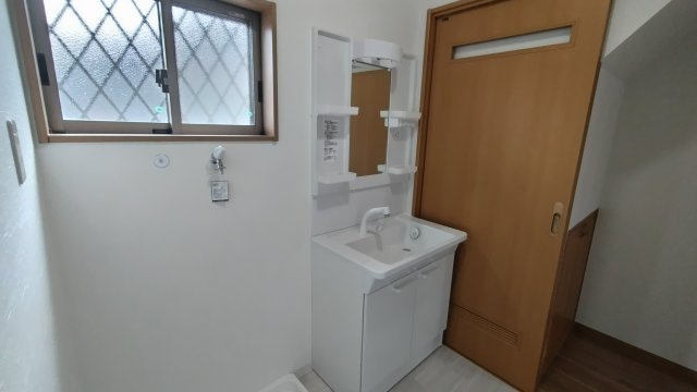 detached 滋賀県東近江市五個荘山本町 地図を見る