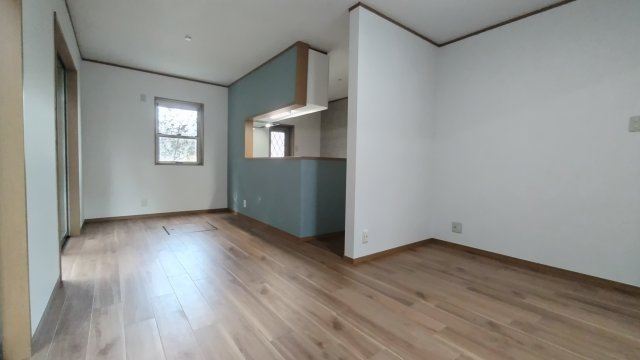 detached 滋賀県東近江市五個荘山本町 地図を見る