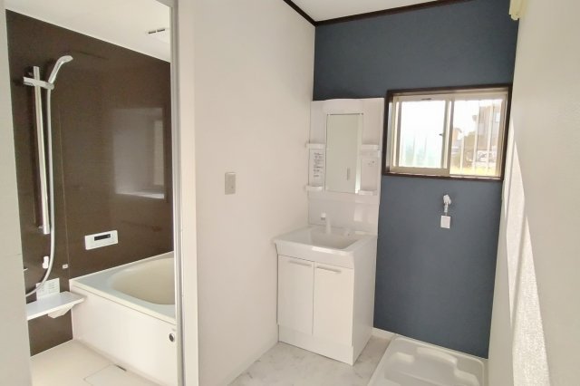 detached 滋賀県東近江市蒲生堂町 地図を見る