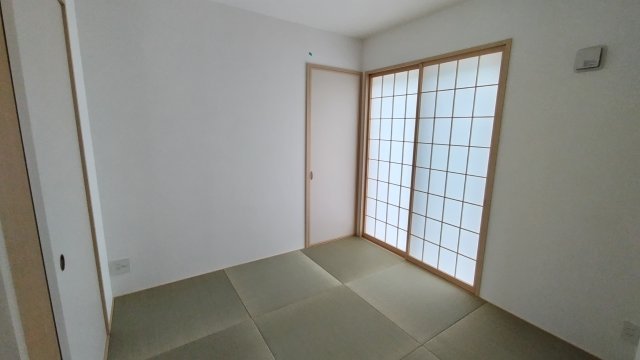 detached 滋賀県近江八幡市安土町桑実寺 地図を見る