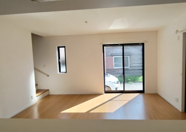 detached 滋賀県東近江市佐野町 地図を見る