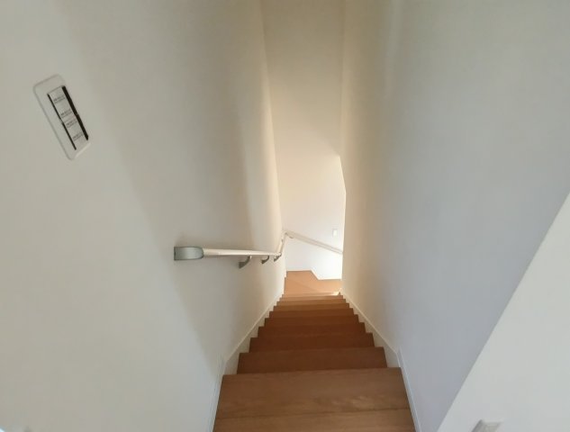 detached 滋賀県東近江市佐野町 地図を見る