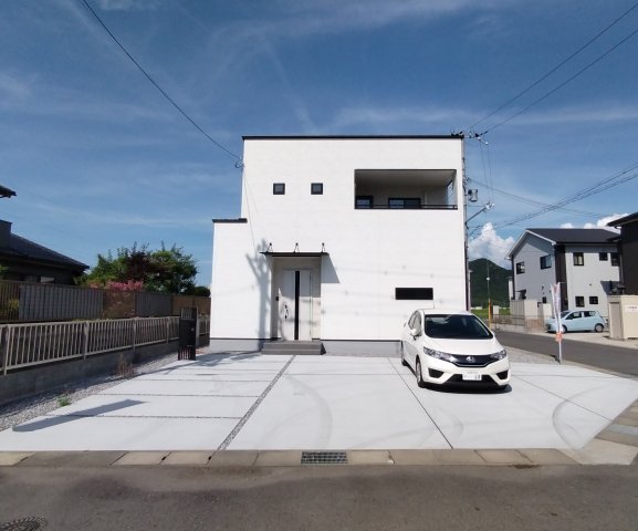 detached 滋賀県近江八幡市西生来町 地図を見る