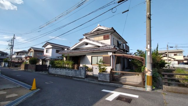 detached 滋賀県近江八幡市八木町 地図を見る