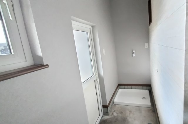 detached 滋賀県米原市柏原 地図を見る