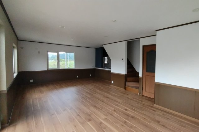 detached 滋賀県米原市柏原 地図を見る