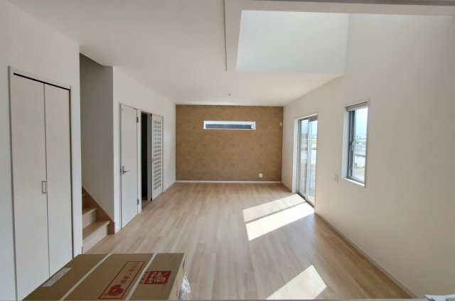 detached 滋賀県犬上郡甲良町大字尼子 地図を見る