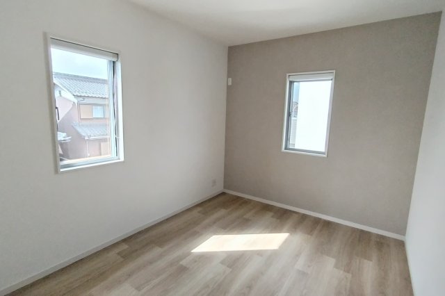 detached 滋賀県犬上郡甲良町大字尼子 地図を見る