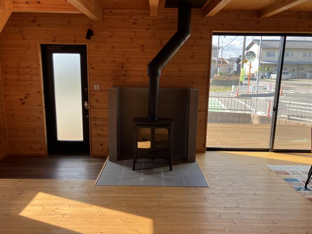 detached 滋賀県愛知郡愛荘町東円堂 地図を見る