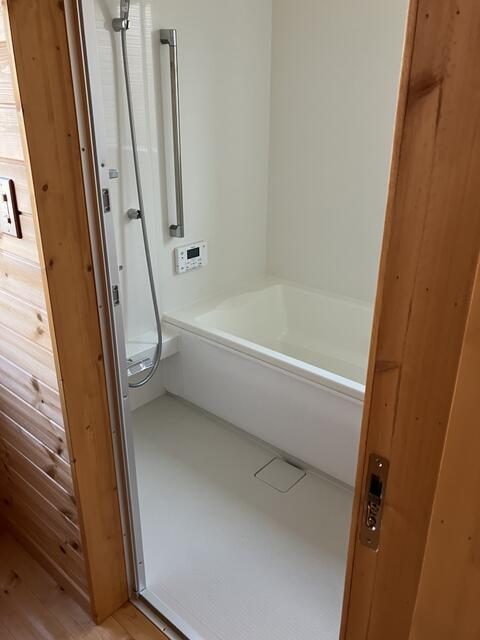 detached 滋賀県愛知郡愛荘町東円堂 地図を見る