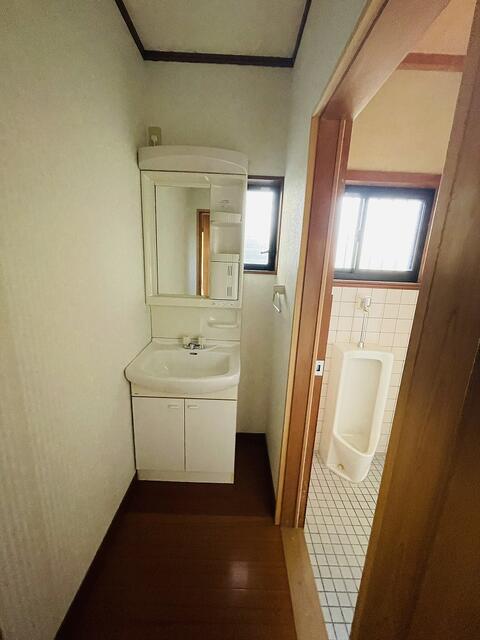 detached 滋賀県近江八幡市中村町 地図を見る