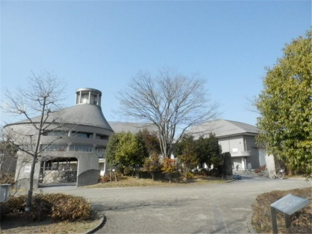 ひこね市文化プラザ (505m)