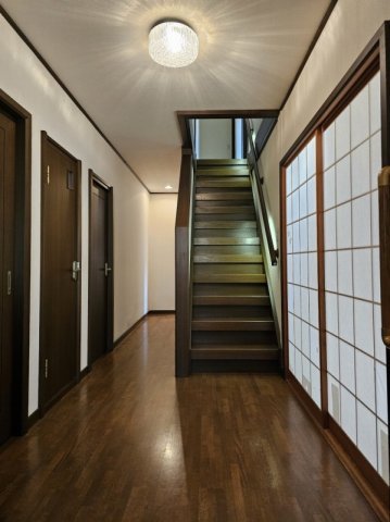 detached 滋賀県近江八幡市安土町桑実寺 地図を見る