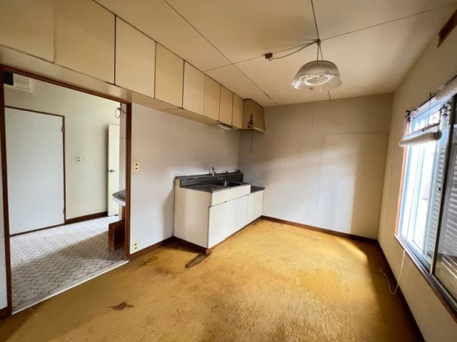 detached 滋賀県大津市南小松 地図を見る