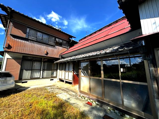 detached 滋賀県蒲生郡日野町大字安部居 地図を見る